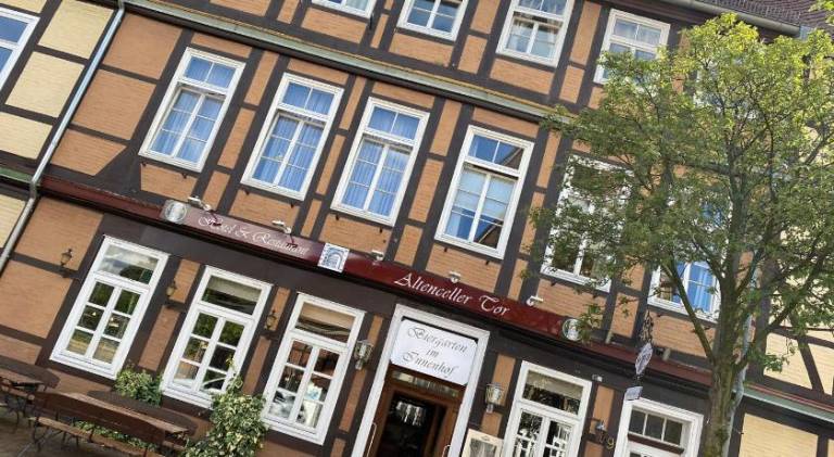 Nice serviced apartment with terrace | Dogs allowed in Lueneburg