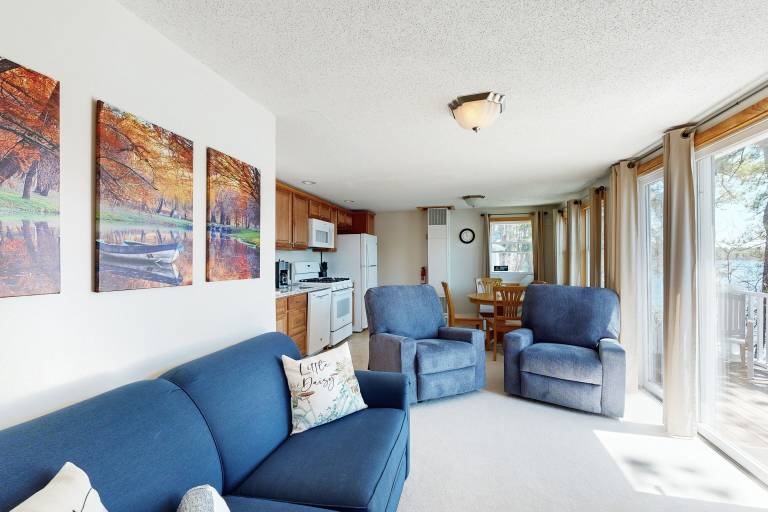 Cabin The Bays