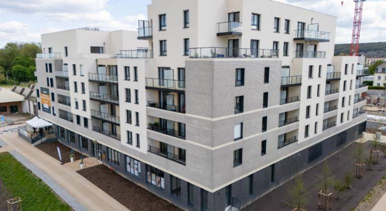 Serviced apartment with patio | Pets are welcome in Rouen