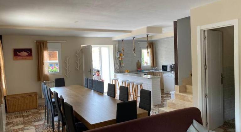 Fully equipped nice house with jacuzzi, pool & barbecue | Good for workation | Pets are welcome — photo 2
