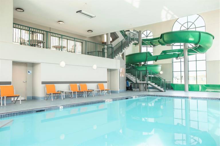 Holiday Inn Express Hotel & Suites Medicine Hat Transcanada Hwy 1 By IHG in Medicine Hat, AB