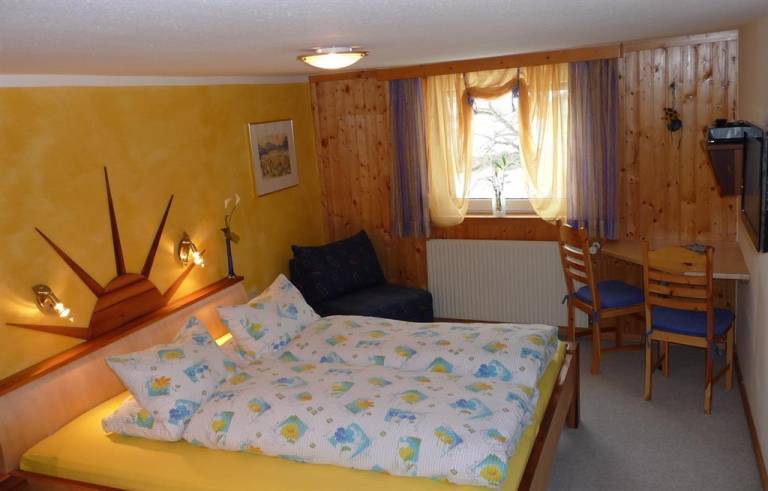 Doppelzimmer Dusche WC Balkon