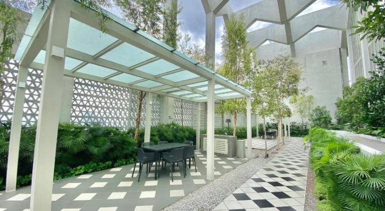 Nice serviced apartment with patio, garden & BBQ | Suitable for remote work | Dogs allowed — photo 4