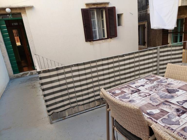 Ferienwohnung in Komiža, Kroatien für max. 5 Personen Ferienwohnung in Komiža, Kroatien für max. 5 Personen