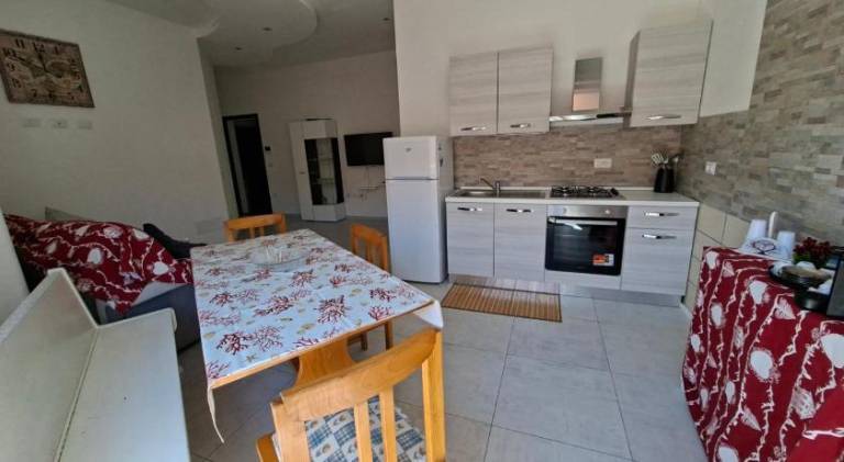 Apartment with 2 rooms for 4 persons — photo 4