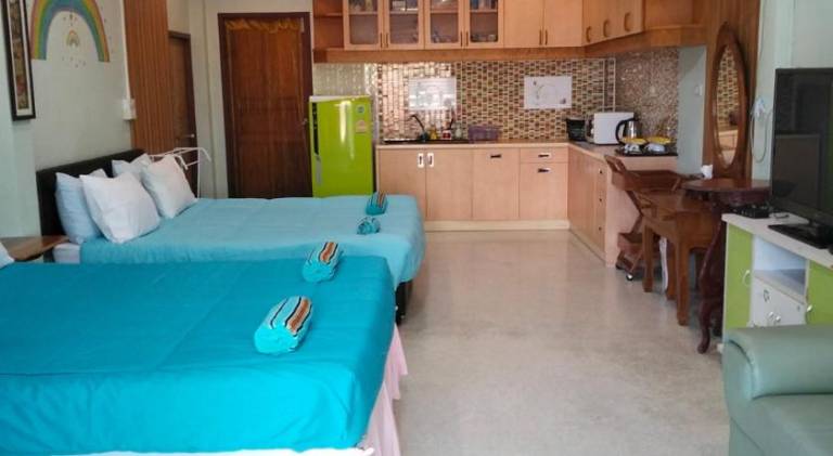 Holiday apartment with hot tub — photo 2