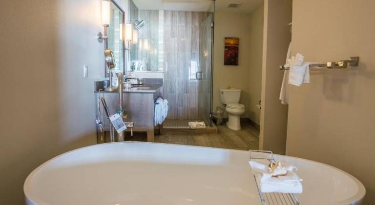 Inn at Nye Beach — photo 4
