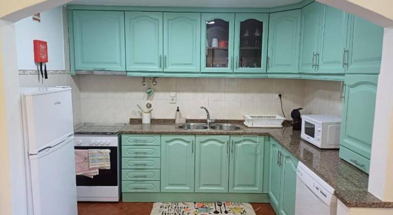 Rental apartment with 2 rooms for 4 persons — photo 3