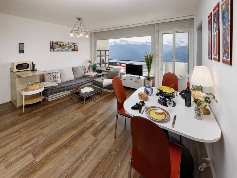 Ferienwohnung mit Hund in Crans-Montana für max. 2 Personen Ferienwohnung mit Hund in Crans-Montana für max. 2 Personen