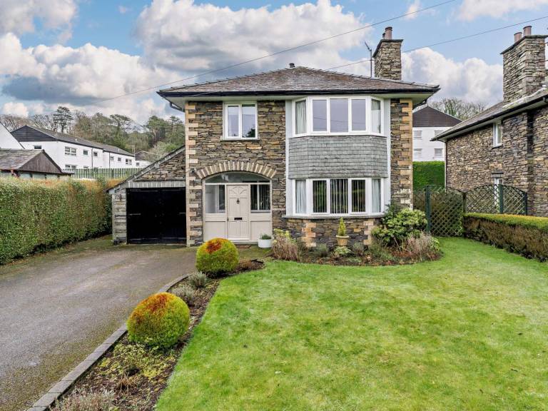 Fully equipped cottage with yard | Dogs allowed in Windermere