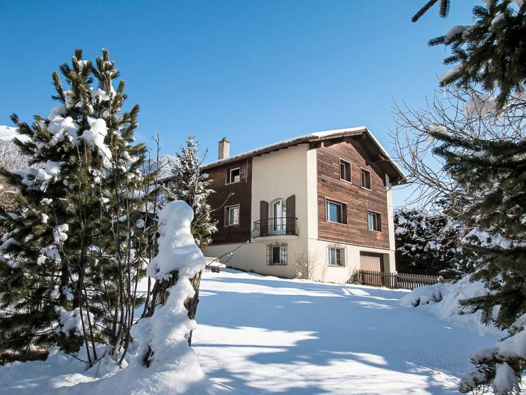 Ferienwohnung in Samedan, Graubünden für max. 4 Personen Ferienwohnung in Samedan, Graubünden für max. 4 Personen