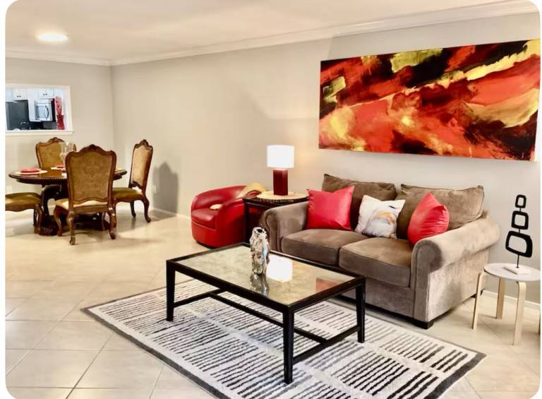 Condo Southgate