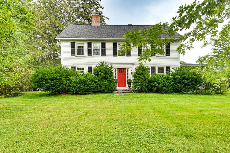 1 Mi to Vineyard: Serene Berkshires Country Escape — photo 4