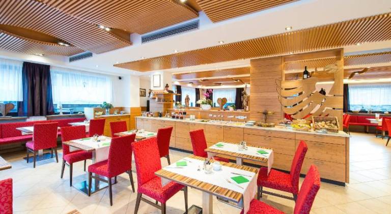 Hotel Zum Tiroler Adler — photo 3