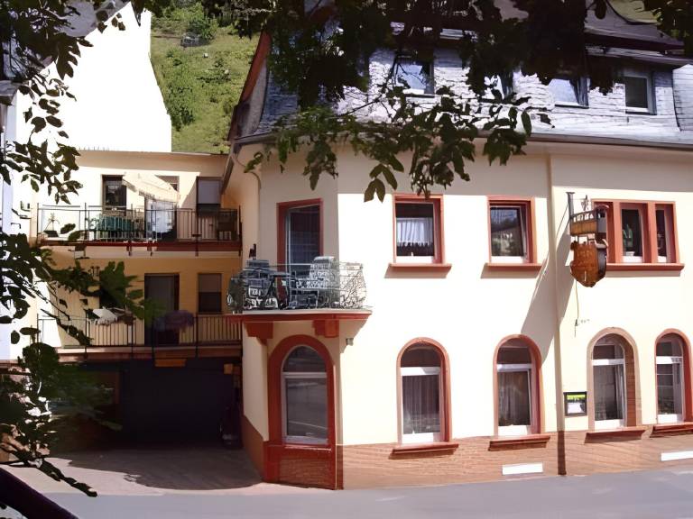 Bed & Breakfast  Cochem