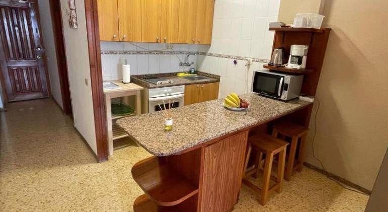 Apartment with pool — photo 4