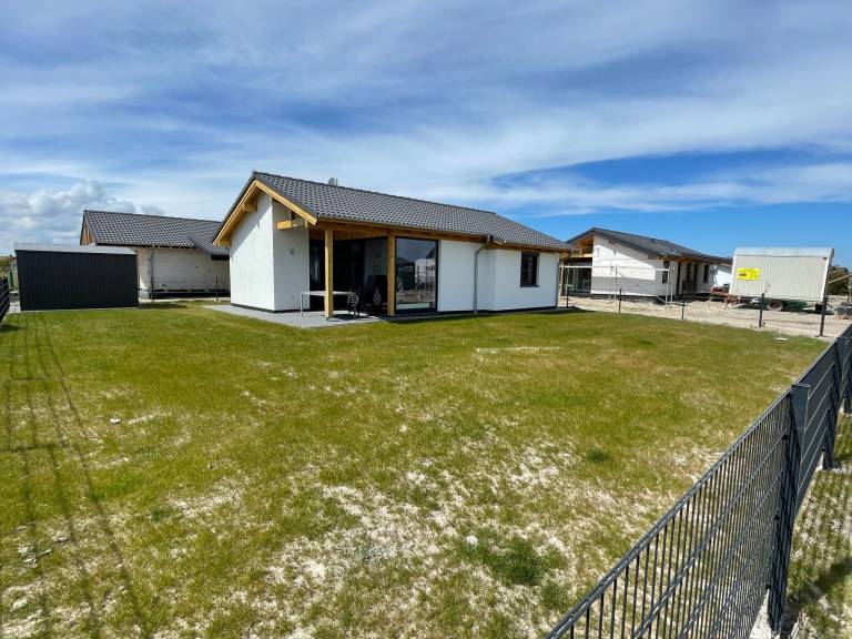 Vacation home with barbeque, terrace & yard | Pets allowed in Butjadingen