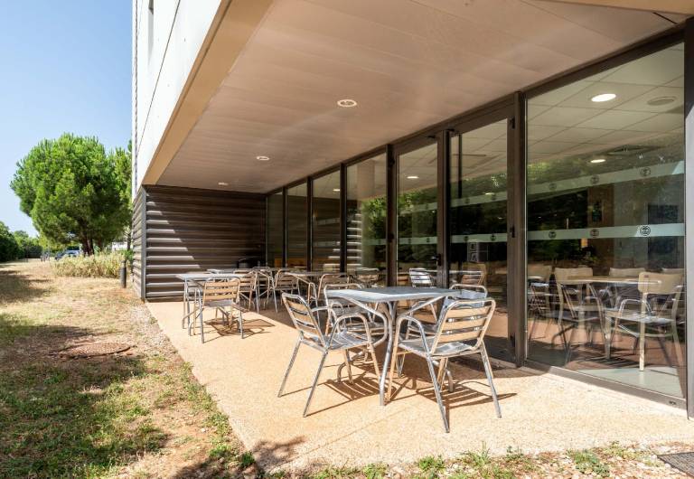 B&B HOTEL Montpellier Centre Le Millenaire — photo 4