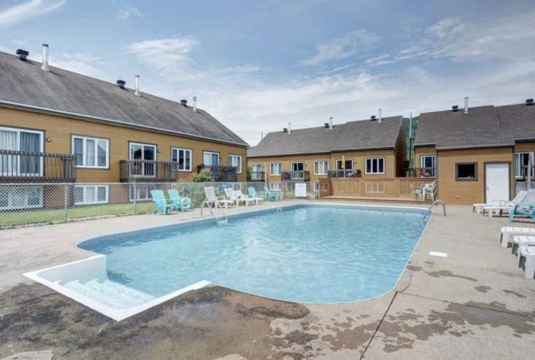 Apartment  Mont Sainte-Anne