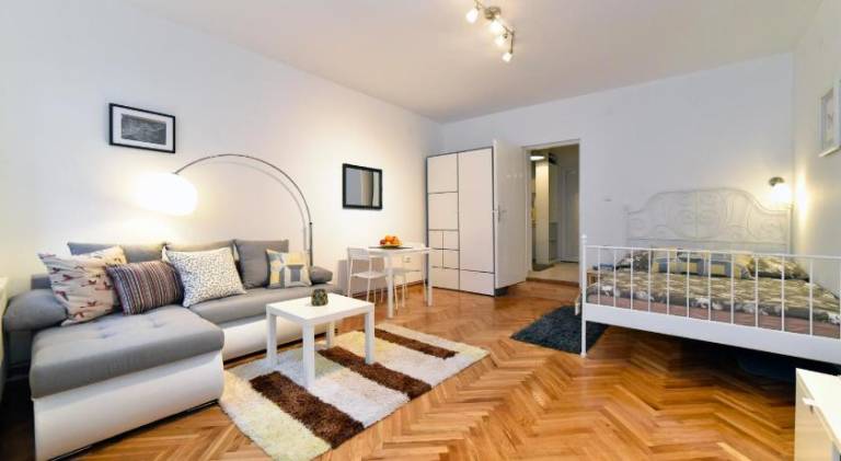 Holiday apartment | Near Stone Gate | Pet-friendly — photo 2