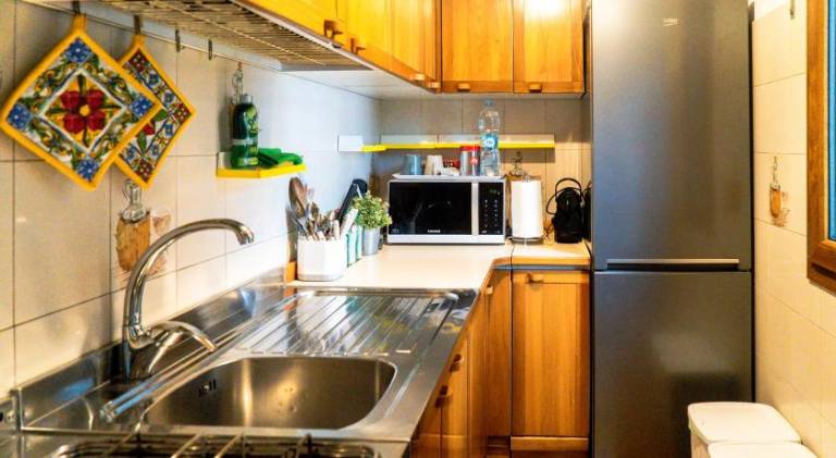 House with 2 rooms for 6 persons — photo 3