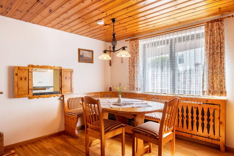 Apartment 'Rathäusle I' with Shared Terrace, Shared Garden and Wi-Fi — photo 4