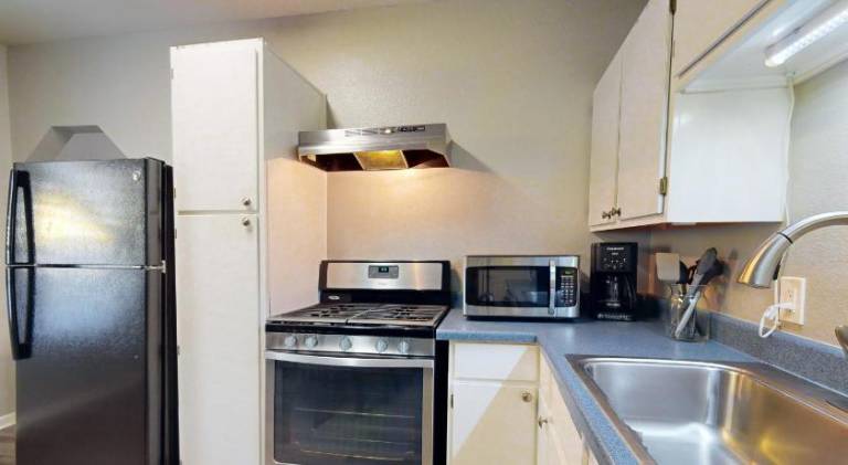 House with 2 rooms for 4 persons — photo 4