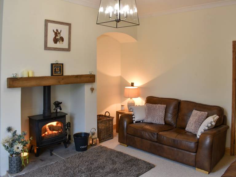 Family-oriented pleasant cottage with garden | Pets are welcome — photo 2