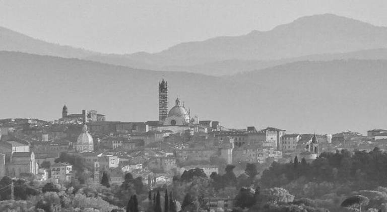Vacation home with hot tub in Castelnuovo Berardenga