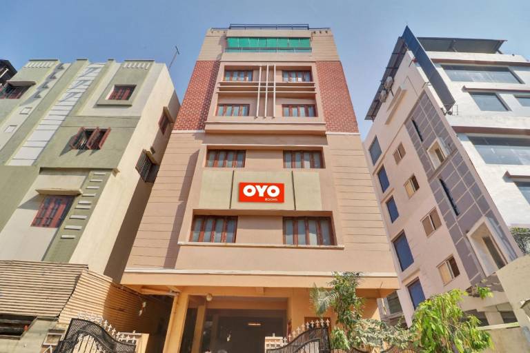 Hotel O R Square