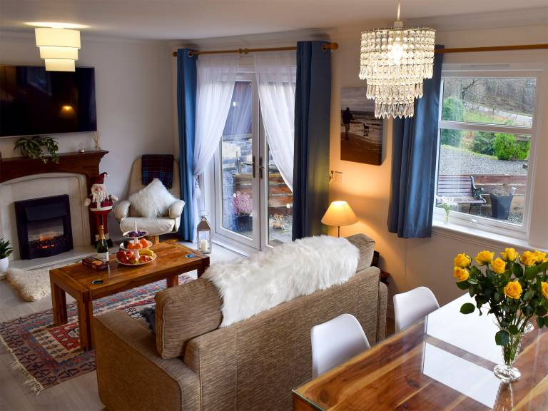 Cottage with garden | River view — photo 4