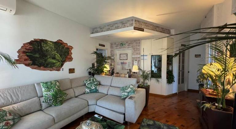 Holiday apartment with jacuzzi — photo 2