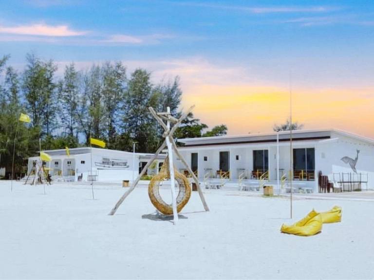 The Toy Beach Resort Rayong in Klaeng