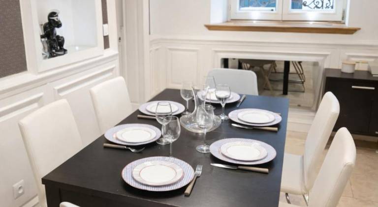 Rental apartment with 2 rooms for 6 persons — photo 3