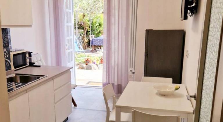 Holiday apartment with 1 room for 3 persons — photo 3