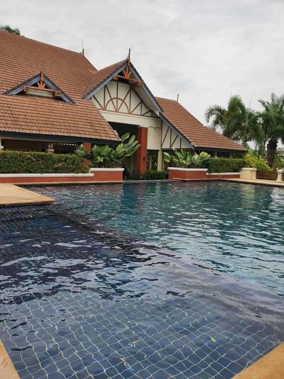 Ample vacation home with barbecue & pool | Suitable for remote work | Pet-friendly — photo 3
