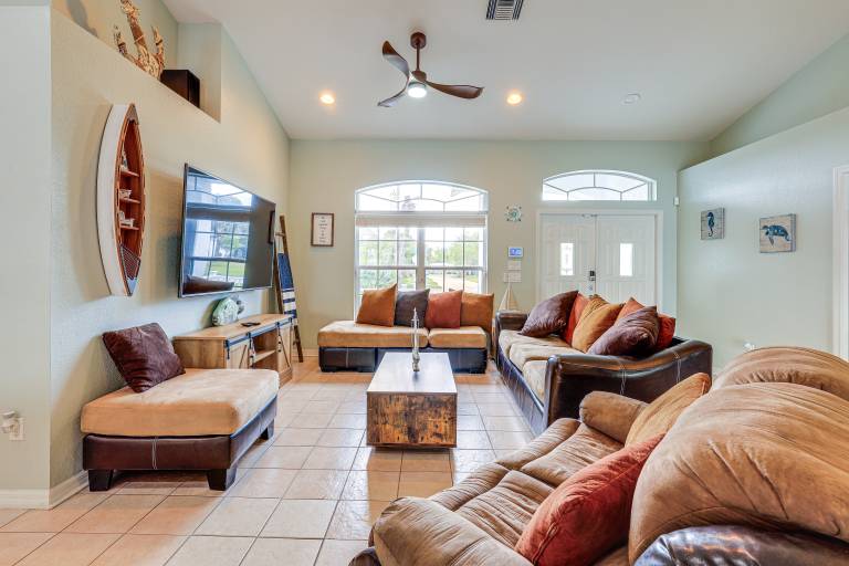 Pet-Friendly Fort Pierce Home w/ Pool & Kayaks! — photo 4