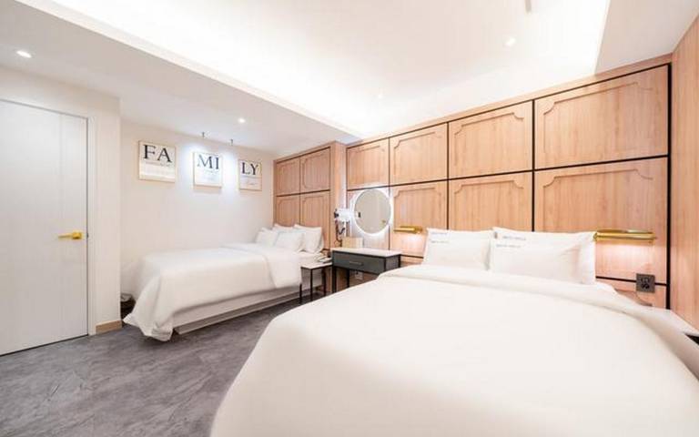 Suwon Station Hotel Insta