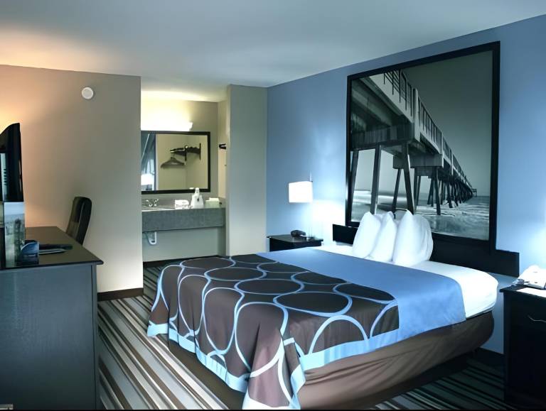 Quality Inn Crestview I-10 Eglin AFB Area in Crestview, FL