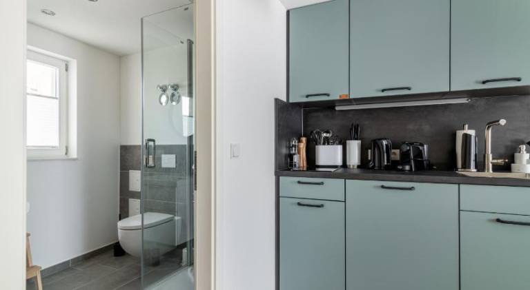 Serviced apartment with 2 rooms for 5 persons — photo 4