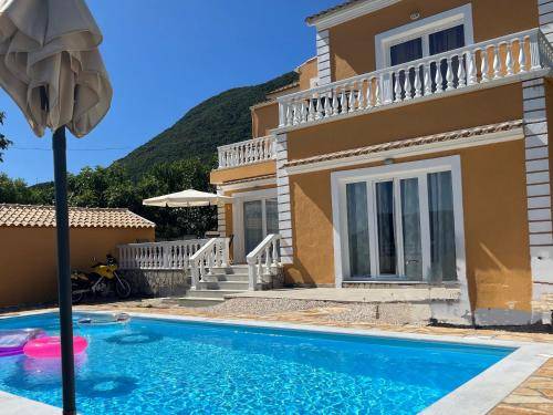 Lodge Agios Mattheos