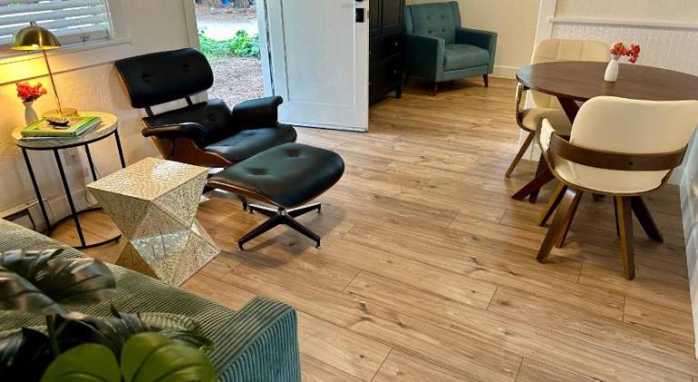 The Pines Motel and Cottages — photo 4