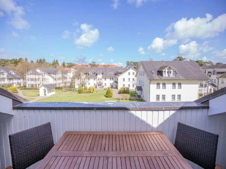 Komfortplus Ferienwohnung mit 1 Schlafzimmer und Balkon im Dachgeschoss — photo 5