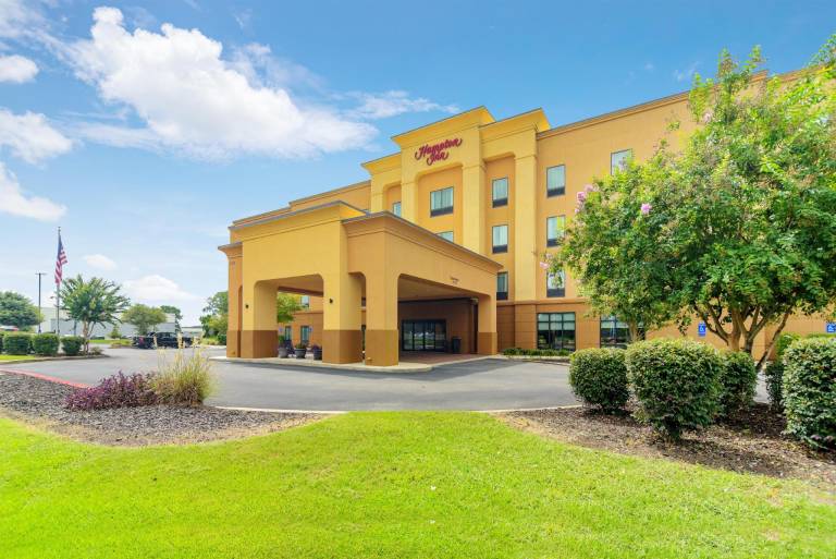 Hampton Inn Foley — photo 4