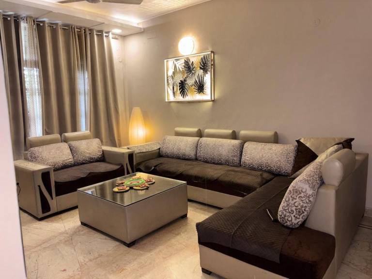 285 m&sup2; Ferienhaus