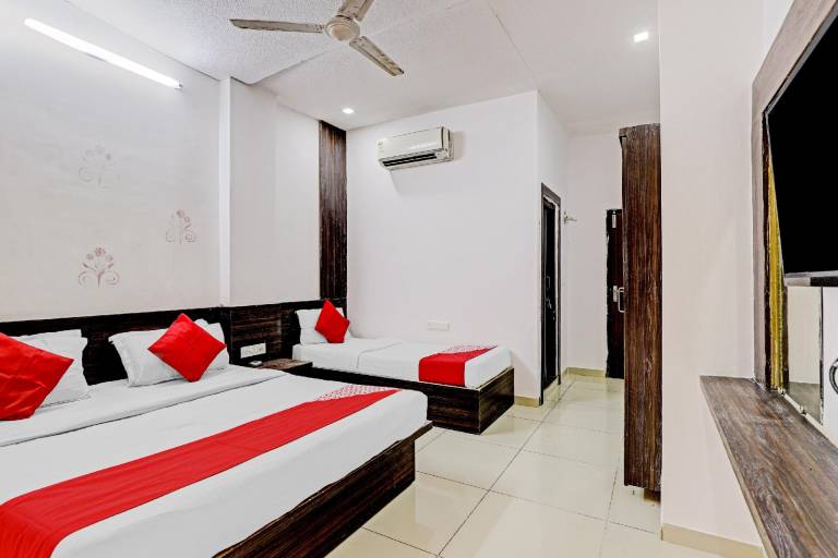 OYO Hotel Mahima