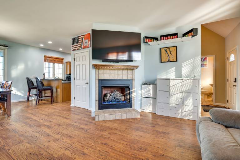 Hot Tub, Dock & Views: Waterfront Home in Cadiz! — photo 5