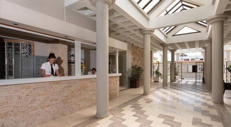 Nice serviced apartment with barbecue, terrace & pool | Next to the beach | Pet-friendly — photo 3