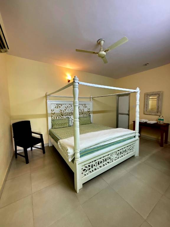 Villa with barbecue & garden | Water view | Suitable for remote work | Dogs allowed in Jodhpur