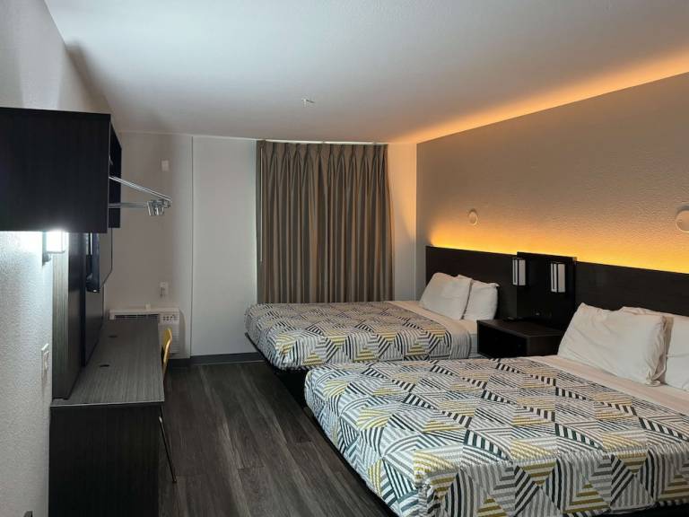 Motel  Brownsville